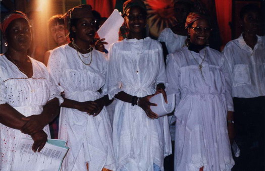 Costumes Croles pour preserver nos traditions sur www.kamaniok.com