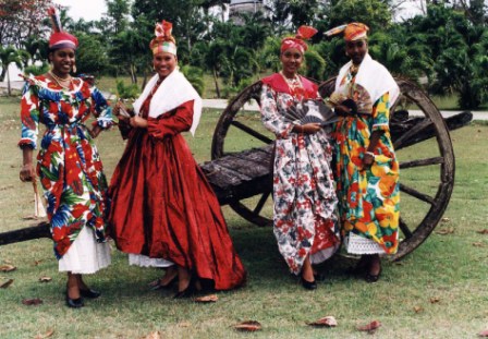 Costumes Croles pour preserver nos traditions sur www.kamaniok.com
