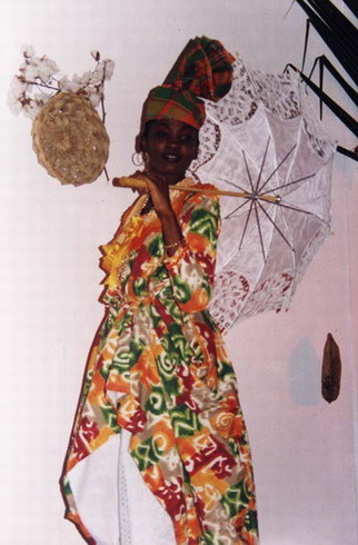 Costumes Croles pour preserver nos traditions sur www.kamaniok.com