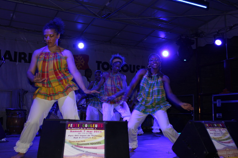 photo du Groupe Folklorique Kamaniok sur www.kamaniok.com